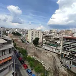 Paul's סלוניקי